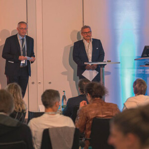 Wissenschaftliche Leitung Wissenschaftlicher Leiter Dr. med. Stephan Wagner