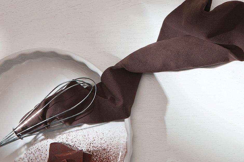 Stocking in Cacao Juzo stocking in Cacao