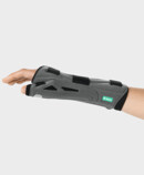 Palmar Xtec Rhizo - zijaanzicht Rechterarm met polsorthese Palmar Xtec Rhizo - zijaanzicht (duim)