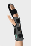 Braço direito com ortótese do pulso Palmar Xtec Digitus - ortótese do pulso com suporte para o dedo