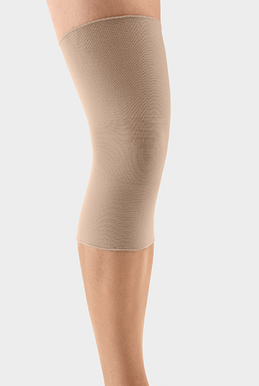 Knie met de JuzoFlex Genu 303 in de kleur beige