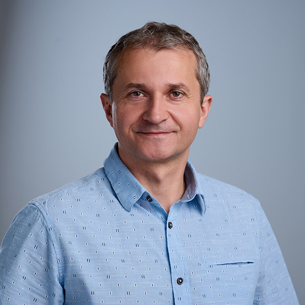 Dr. med. Piotr Gierej, MD