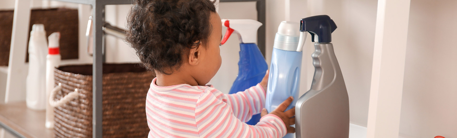 Vergiftungsschutz für Kinder im Haushalt