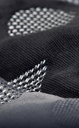 Öppning på Juzo XTRA-stickat