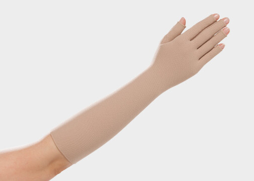 Kompressionsstrumpf Arm Wie Lange Tragen www.juzo.com