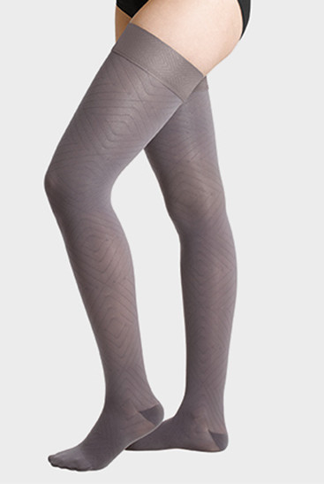1. Produktbild Juzo Inspiration Juzo Inspiration mit Muster Vision in der Farbe Mohn