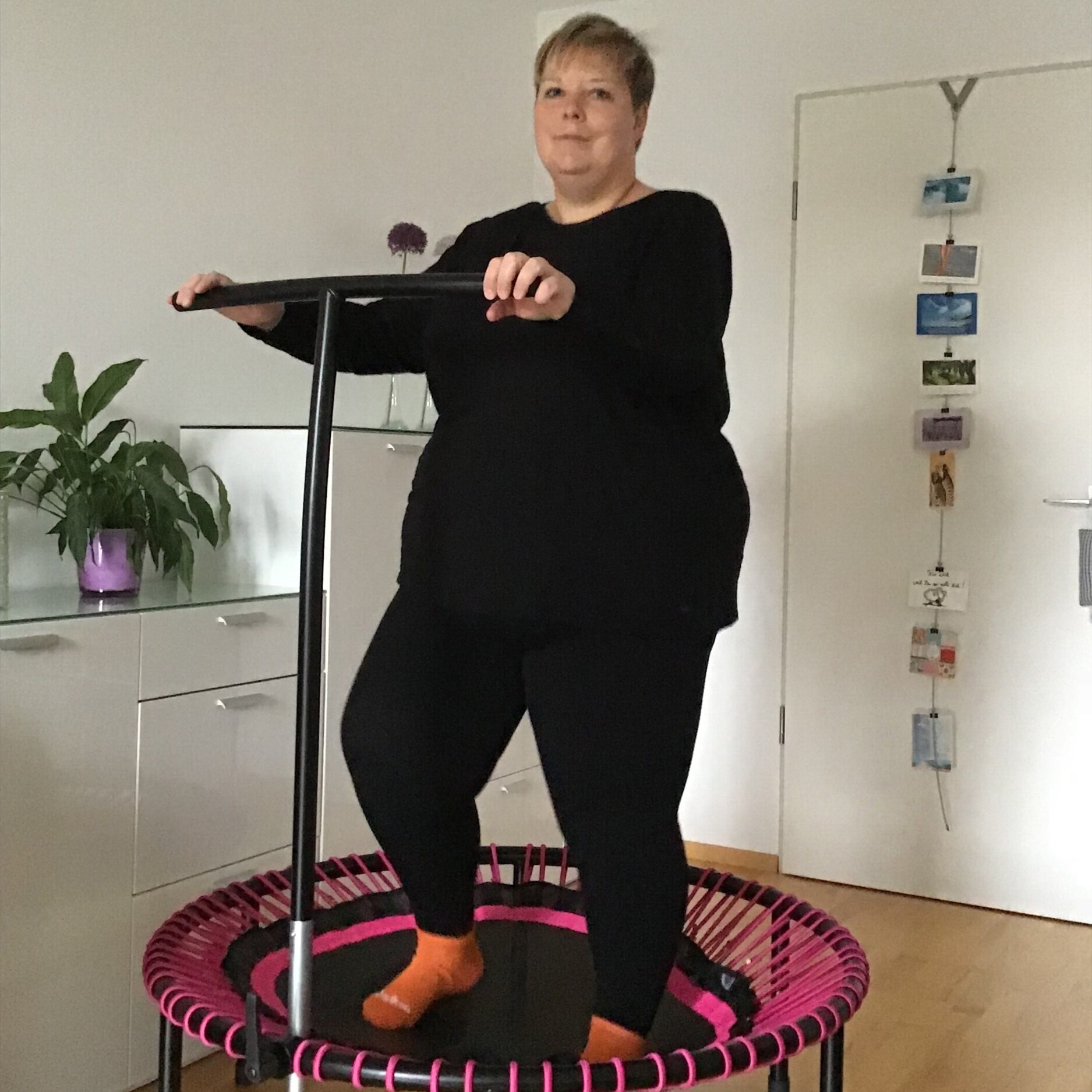 Gruppenkurs auf dem Trampolin Gruppenkurs auf dem Trampolin