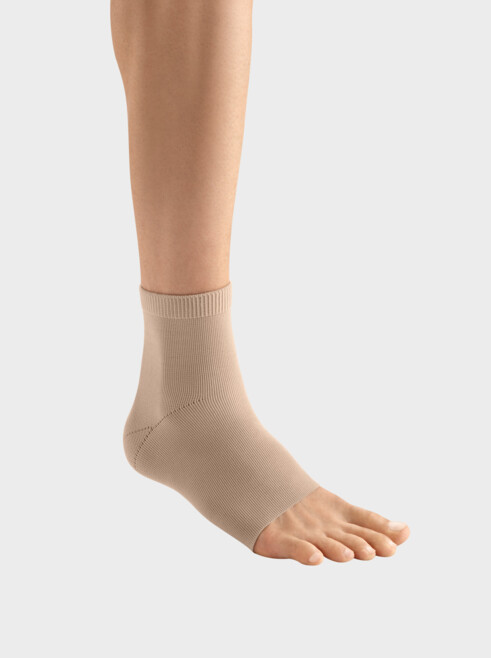 Fod med JuzoFlex Malleo 707 i Beige